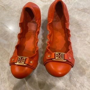 Tory Burch flats. Great condition!